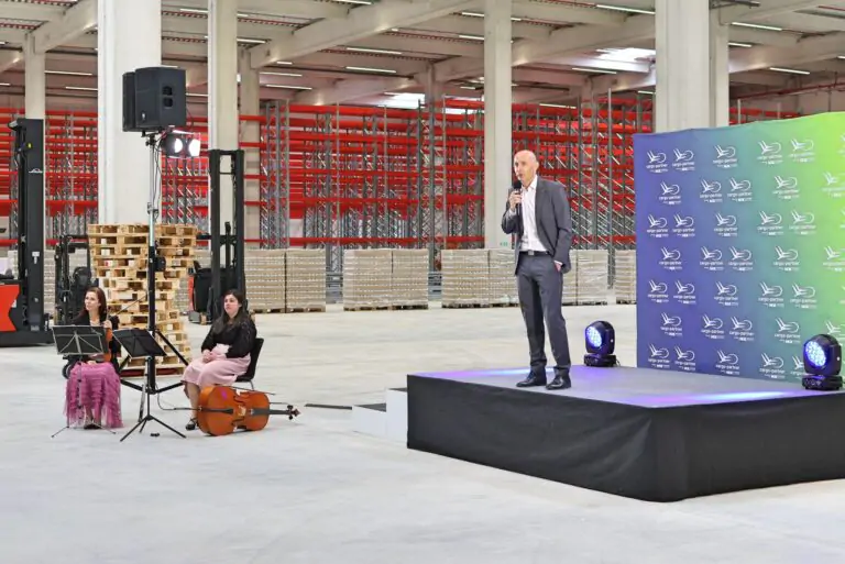 Ozvočenje srednje velikega poslovnega dogodka Cargo Partner