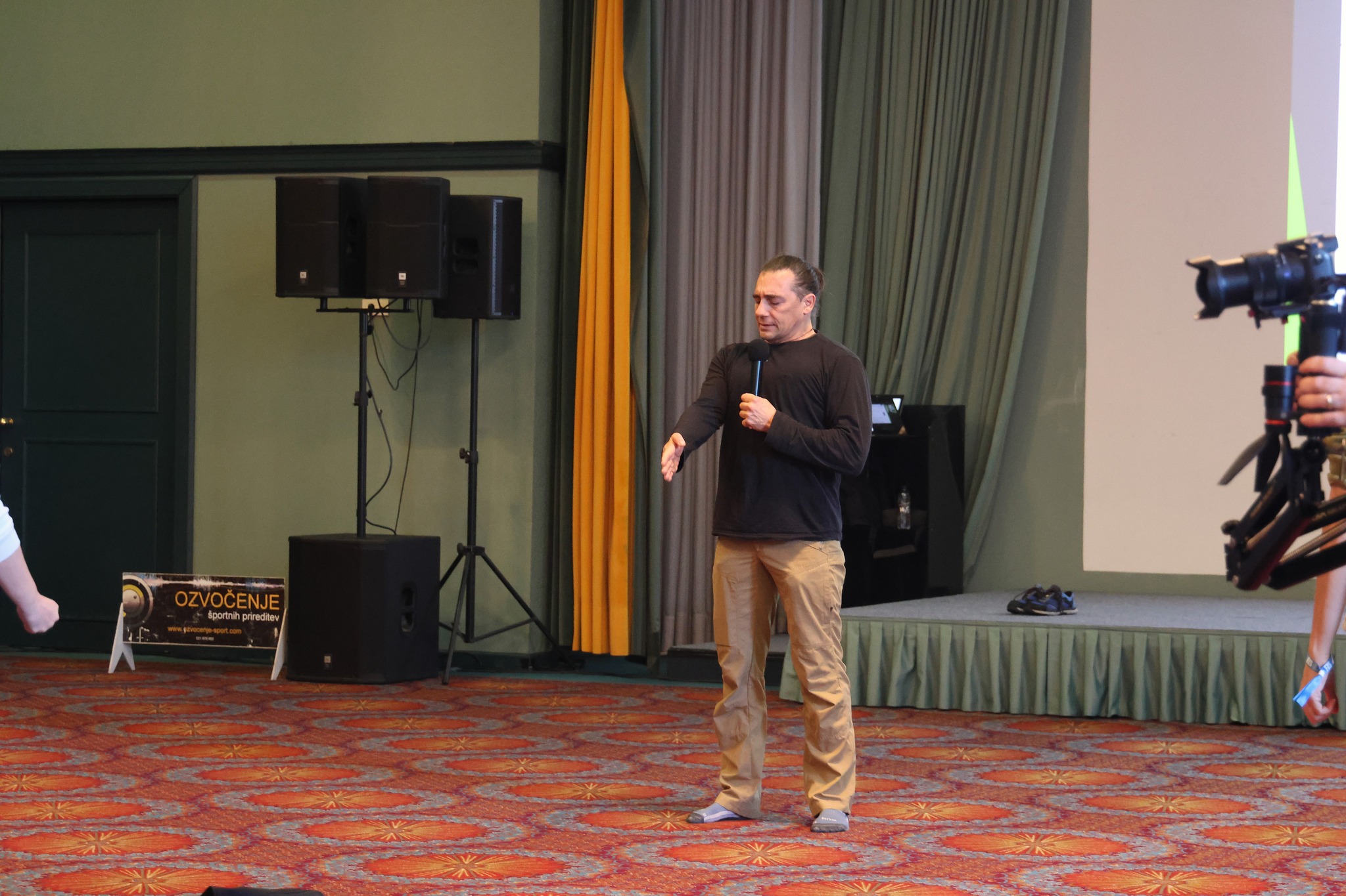 ozvočenje in razsvetljava fitnes zveze v hotelu bernardin2