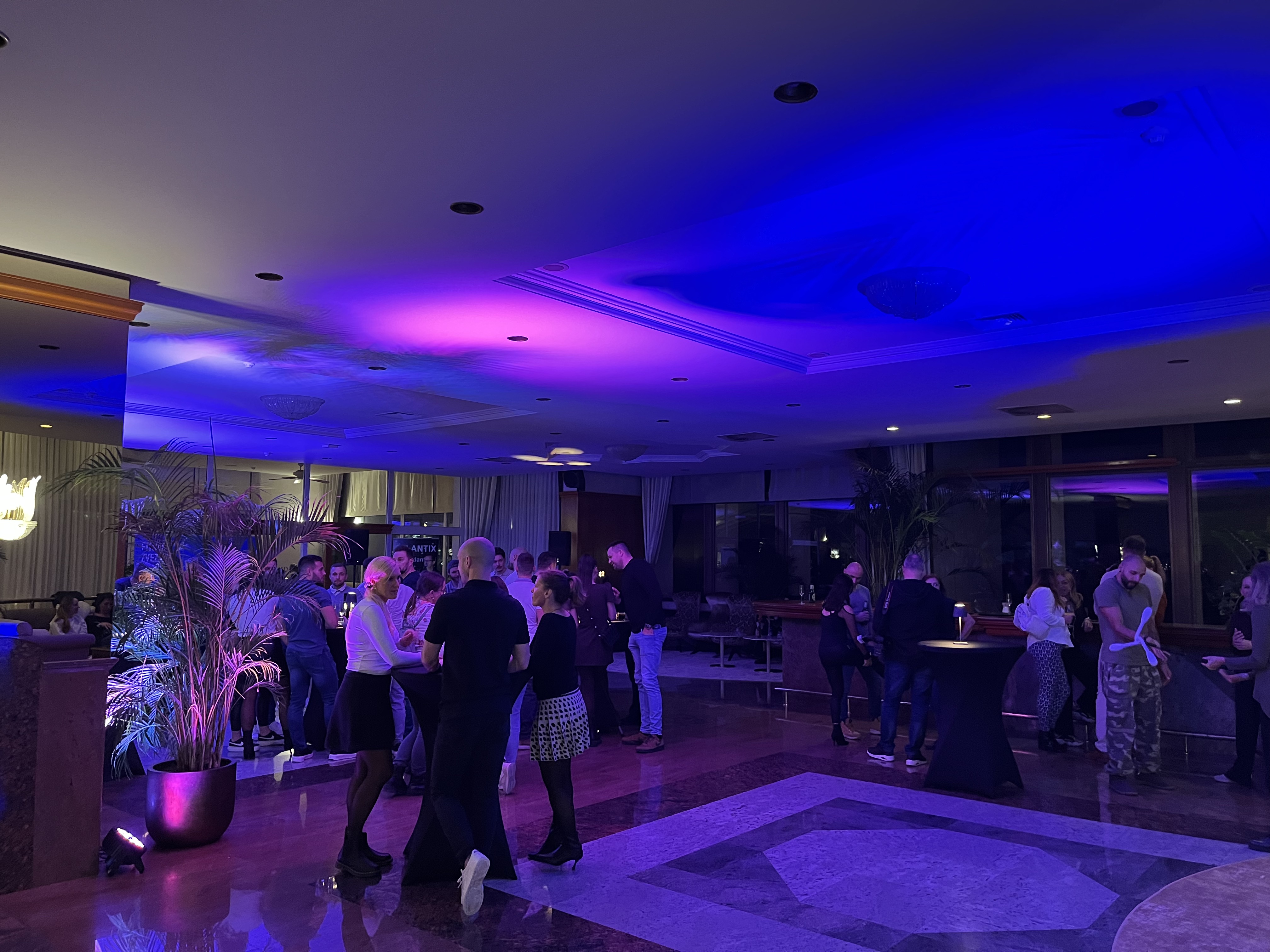 ozvočenje in razsvetljava fitnes zveze v hotelu bernardin